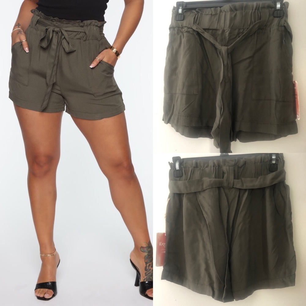 🌟 Fashion Nova Gimme Waist Paperbag Short